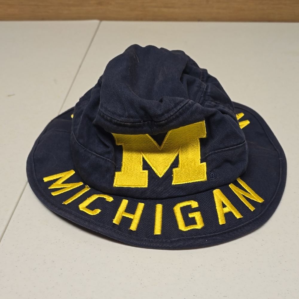 Adidas Bucket Hat Michigan Wolverines U Of M